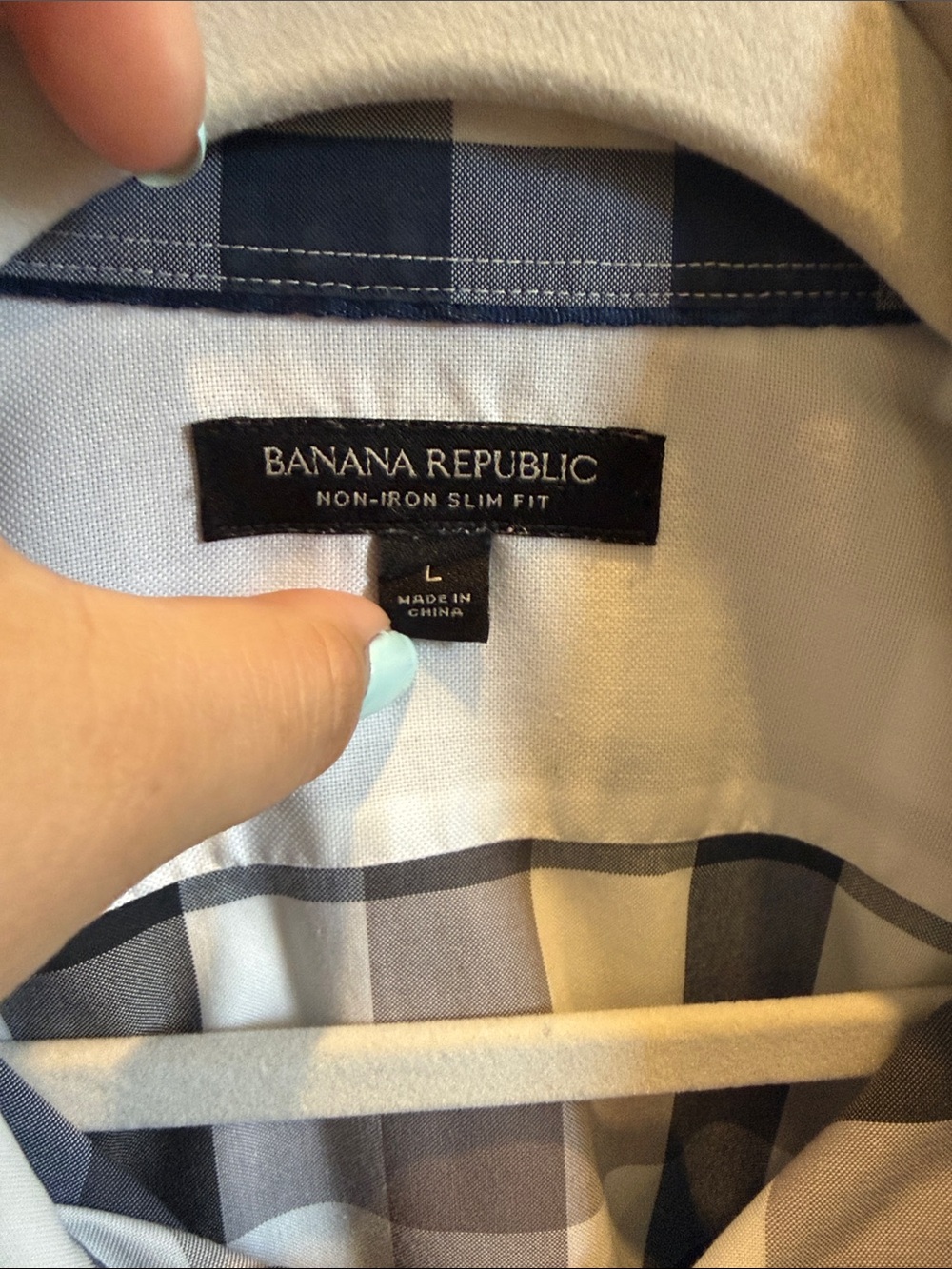 Banana Republic Men's Navy and Gray Plaid Dress Shirt - Picture 3 of 3